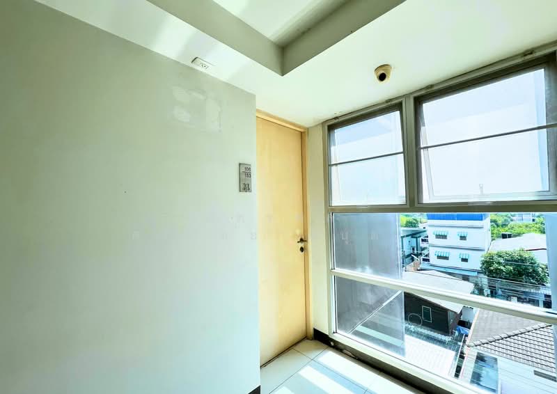 Iris Avenue Onnuch-Suvarnabhumi, Bangkok, Lat Krabang Road, Lat Krabang, Lat Krabang, Bangkok, 1 Bedroom, 28 sqm, Condo For Sale, by ภัทรพล ศรีกัลยาณบุตร, 500266996 - DDproperty.com