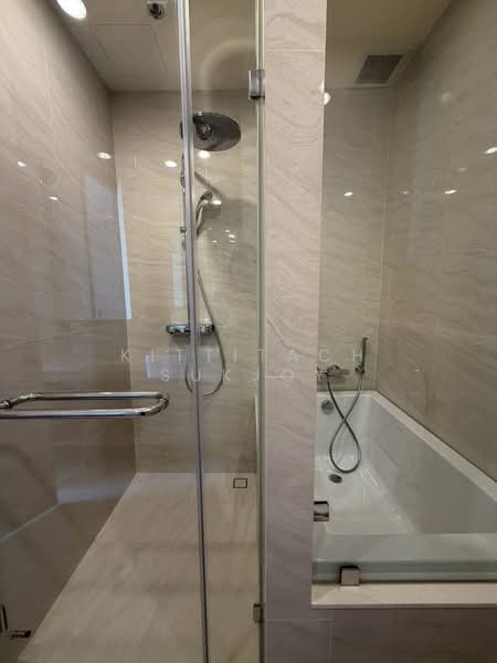 Noble Form Thonglor, Bangkok, Sukhumvit 55, Khlong Tan Nua, Watthana, Bangkok, 2 Bedrooms, 63 sqm, Condo For Rent, by Kittitach Sukjoy, 500267009 - DDproperty.com