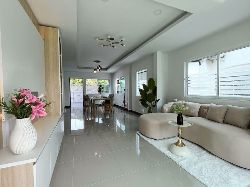 K.C. Garden Home, Bangkok, Nimit Mai Road, Sam Wa Tawan Ok, Khlong Sam Wa, Bangkok, 4 Bedrooms, 200 sqm, Single Detached House For Sale, by นภัสศรณ์ วงศ์สินไทยกร (นันท์), 500267020 - DDproperty.com