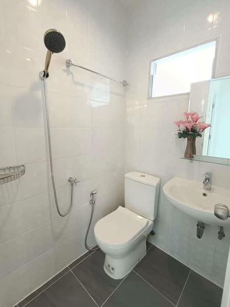 K.C. Garden Home, Bangkok, Nimit Mai Road, Sam Wa Tawan Ok, Khlong Sam Wa, Bangkok, 4 Bedrooms, 200 sqm, Single Detached House For Sale, by นภัสศรณ์ วงศ์สินไทยกร (นันท์), 500267020 - DDproperty.com