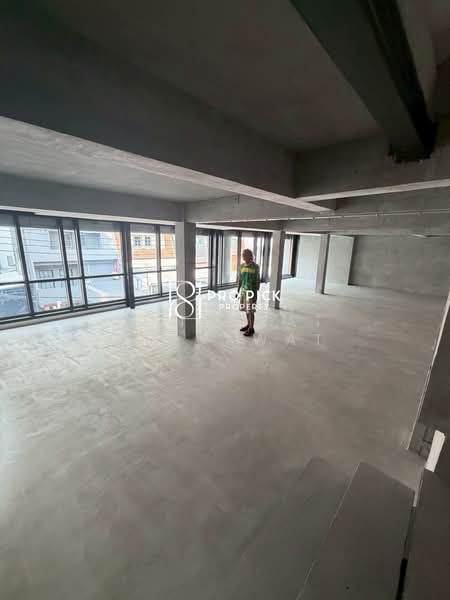 Retail Shop For Rent BTS Thonglo Sukhumvit Watthana, Bangkok, สุขุมวิท, Khlong Tan Nua, Watthana, Bangkok, , 150 sqm, Retail Space For Rent, by Konrarat Deesawat, 500267023 - DDproperty.com