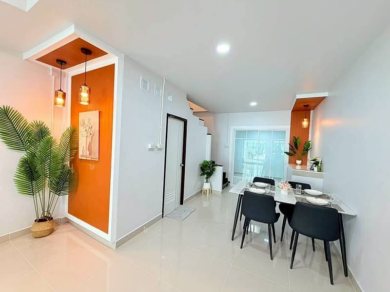 Ban Rom Ngao Mai, Nonthaburi, Soi Ban Rom Ngao Mai, Bang Khu Rat, Bang Bua Thong, Nonthaburi, 2 Bedrooms, 110 sqm, Townhouse For Sale, by บุษบากร (เจี๊ยบ), 500267024 - DDproperty.com