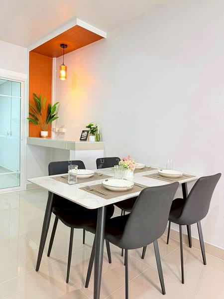 Ban Rom Ngao Mai, Nonthaburi, Soi Ban Rom Ngao Mai, Bang Khu Rat, Bang Bua Thong, Nonthaburi, 2 Bedrooms, 110 sqm, Townhouse For Sale, by บุษบากร (เจี๊ยบ), 500267024 - DDproperty.com