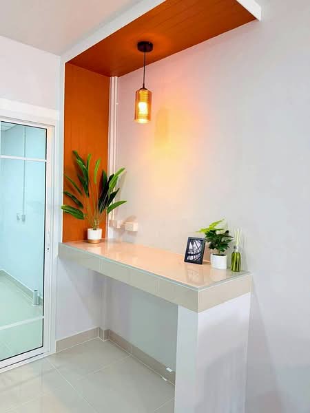 Ban Rom Ngao Mai, Nonthaburi, Soi Ban Rom Ngao Mai, Bang Khu Rat, Bang Bua Thong, Nonthaburi, 2 Bedrooms, 110 sqm, Townhouse For Sale, by บุษบากร (เจี๊ยบ), 500267024 - DDproperty.com