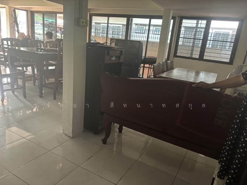 บ้านเดี่ยว, Bangkok, Chorake Bua, Lat Phrao, Bangkok, 2 Bedrooms, 220 sqm, Single Detached House For Rent, by วรัทยา สีหนาทสกุล, 500267028 - DDproperty.com