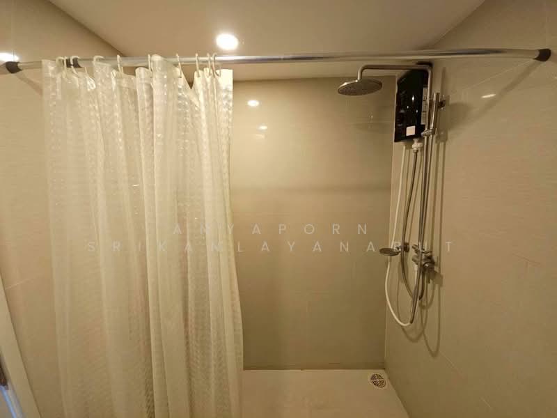 Blossom Condo @ Fashion Beyond, Bangkok, Ratchada-Ramintra Road, Khan Na Yao, Khan Na Yao, Bangkok, 1 Bedroom, 35 sqm, Condo For Rent, by Anyaporn Srikanlayanabut, 500267036 - DDproperty.com