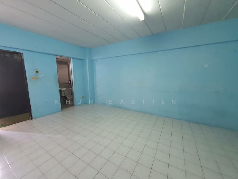 ให้เช่า - Thanommit Park Building 1 : ถนอมมิตร พาร์ค โครงการ 1, กรุงเทพ