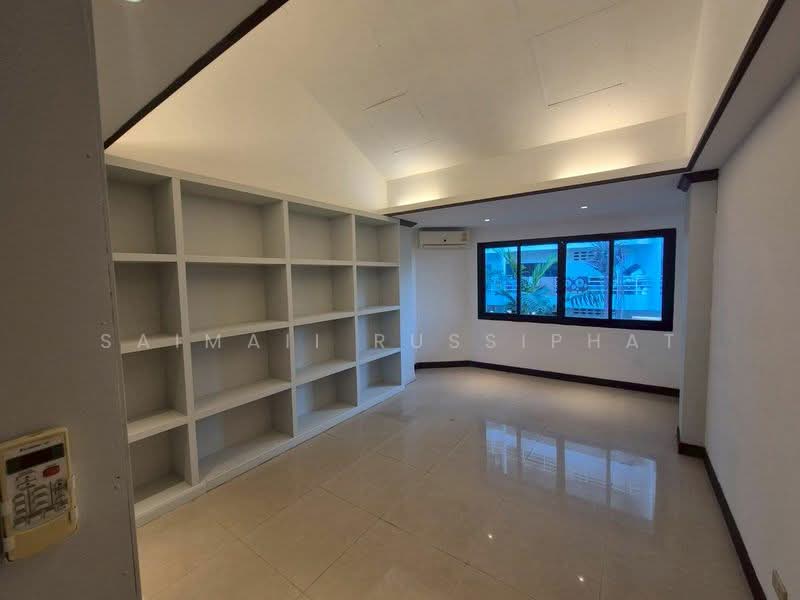 Grand Condotel Jomtien, Chon Buri (Pattaya), Moo 12 Thappraya Rd, Nong Pru, Bang Lamung (Pattaya), Chon Buri (Pattaya), 8 Bedrooms, 375 sqm, Condo For Sale, by Saimaii Russiphat, 500267074 - DDproperty.com