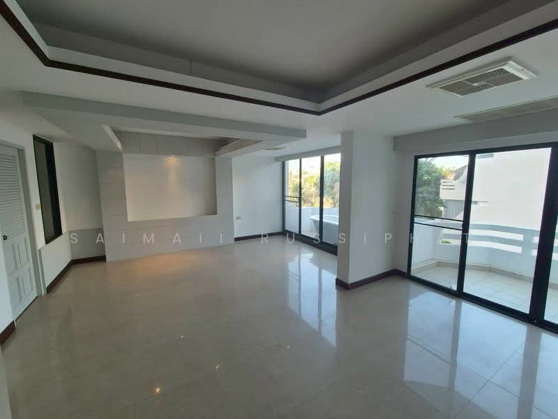 Grand Condotel Jomtien, Chon Buri (Pattaya), Moo 12 Thappraya Rd, Nong Pru, Bang Lamung (Pattaya), Chon Buri (Pattaya), 8 Bedrooms, 375 sqm, Condo For Sale, by Saimaii Russiphat, 500267074 - DDproperty.com