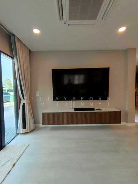 Centro Bangna, Samut Prakan, 111 Soi 3, Bang Kaeo, Bang Plee, Samut Prakan, 4 Bedrooms, 350 sqm, Single Detached House For Rent, by Tittayaporn Kim (Jenny), 500267100 - DDproperty.com