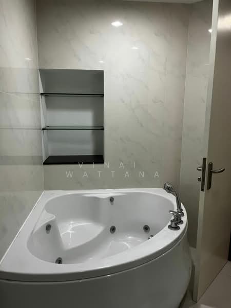 My Resort @ River, Bangkok, 42 Soi Charansanitwong 72, Charansanitwong Road, Bang Phlat, Bang Phlat, Bangkok, 4 Bedrooms, 324 sqm, Condo For Sale, by Vinai  Wattana, 500267145 - DDproperty.com