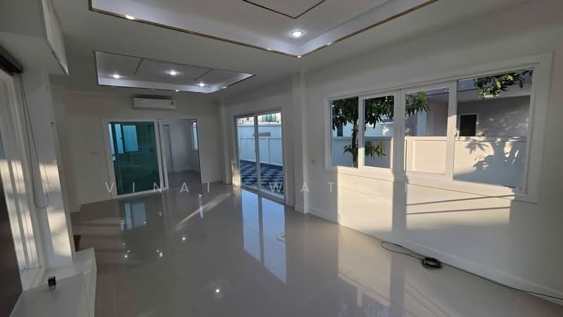 Supalai Ville Bangna-Wongwaen, Samut Prakan, Soi 01 Kanchanaphisek 39, Kanchanaphisek parallel Road, Rachathewa, Bang Plee, Samut Prakan, 4 Bedrooms, 325 sqm, Single Detached House For Sale, by Vinai  Wattana, 500267155 - DDproperty.com