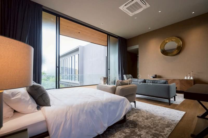 5-BR Villa, Bangkok, Lat Phrao, Lat Phrao, Bangkok, 5 Bedrooms, 1,500 sqm, Villa For Sale, by Rattanaphon Yungprakhon, 500267199 - DDproperty.com