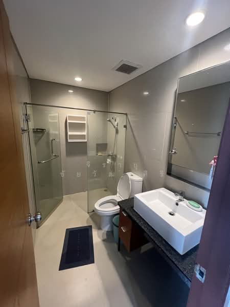 Villa Sathorn, Bangkok, 5 KrungThonBuri Road, Khlong Ton Sai, Khlong San, Bangkok, Studio, 40 sqm, Condo For Rent, by Jirayu Chaiyawattanasiri, 500267207 - DDproperty.com