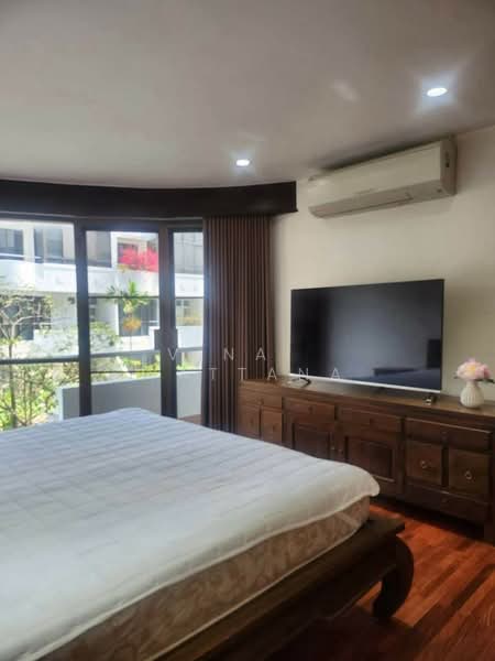 undefined, Bangkok, Chong Nonsi, Yan Nawa, Bangkok, 5 Bedrooms, 400 sqm, Townhouse For Rent, by Vinai  Wattana, 500267222 - DDproperty.com