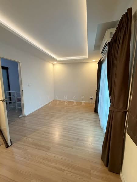 Baan Klang Muang Rama 9-On Nut, Bangkok, Bangkok-Chonburi New Road, Prawet, Prawet, Bangkok, 4 Bedrooms, 145 sqm, Townhouse For Sale, by Rattanaphon Yungprakhon, 500267226 - DDproperty.com