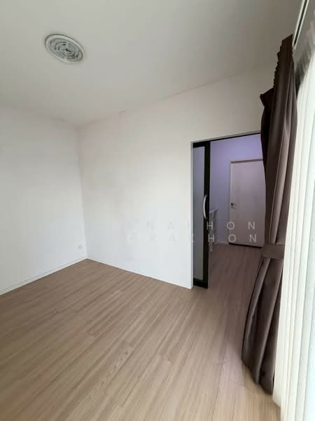 Baan Klang Muang Rama 9-On Nut : บ้านกลางเมือง พระราม 9-อ่อนนุช, กรุงเทพ, ถนนกรุงเทพ-ชลบุรี สายใหม่, ประเวศ, ประเวศ, กรุงเทพ, 145 ตร.ม., ทาวน์เฮ้าส์ ขาย, โดย Rattanaphon Yungprakhon, 500267226 - DDproperty.com