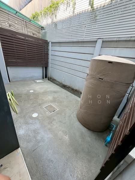 Baan Klang Muang Rama 9-On Nut, Bangkok, Bangkok-Chonburi New Road, Prawet, Prawet, Bangkok, 4 Bedrooms, 145 sqm, Townhouse For Sale, by Rattanaphon Yungprakhon, 500267226 - DDproperty.com