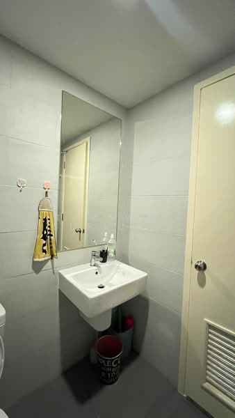 Notting Hill Laemchabang-Sriracha, Chon Buri (Pattaya), Opposite Kasetsart University, Thung Suk La, Si Racha, Chon Buri (Pattaya), 2 Bedrooms, 47 sqm, Condo For Rent, by Tanawan Surichai, 500267232 - DDproperty.com