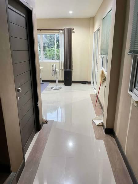 3-BR House, Chon Buri (Pattaya), Nong - Kham, Si Racha, Chon Buri (Pattaya), 3 Bedrooms, 204 sqm, Single Detached House For Sale, by Tanawan Surichai, 500267241 - DDproperty.com