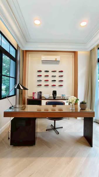 undefined, Bangkok, Praborommaharatchawang, Phra Nakhon, Bangkok, 5 Bedrooms, 450 sqm, Single Detached House For Rent, by Vinai  Wattana, 500267261 - DDproperty.com