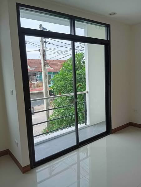 undefined, Chon Buri (Pattaya), Nong Pru, Bang Lamung (Pattaya), Chon Buri (Pattaya), 5 Bedrooms, 377 sqm, Townhouse For Sale, by Tanawan Surichai, 500267272 - DDproperty.com