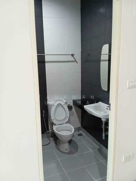 undefined, Chon Buri (Pattaya), Nong Pru, Bang Lamung (Pattaya), Chon Buri (Pattaya), 5 Bedrooms, 377 sqm, Townhouse For Sale, by Tanawan Surichai, 500267272 - DDproperty.com