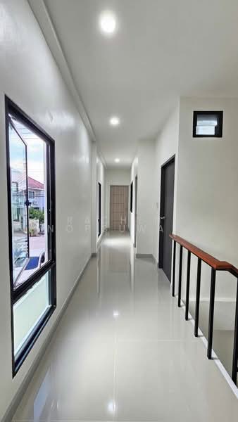 Urgent sale! House with yard in Hat Yai city, Rat Uthit area. 3 bedrooms, 2 bathrooms, 30 square wa, Songkhla, Hat-Yai, Hat Yai, Songkhla, 3 Bedrooms, 120 sqm, Townhouse For Sale, by Rachen Nopsuwan, 500267324 - DDproperty.com