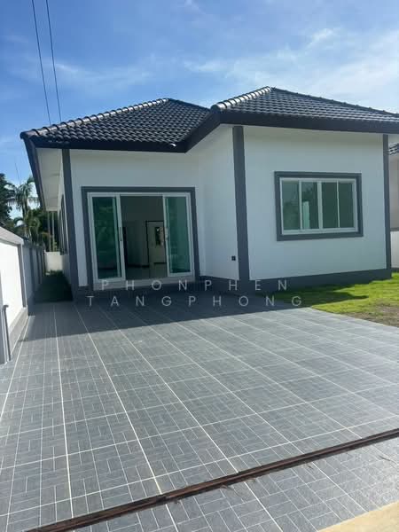 3-BR House, Chon Buri (Pattaya), Sattahip, Sattahip, Chon Buri (Pattaya), 3 Bedrooms, 120 sqm, Single Detached House For Sale, by Phonphen Tangphong, 500267330 - DDproperty.com