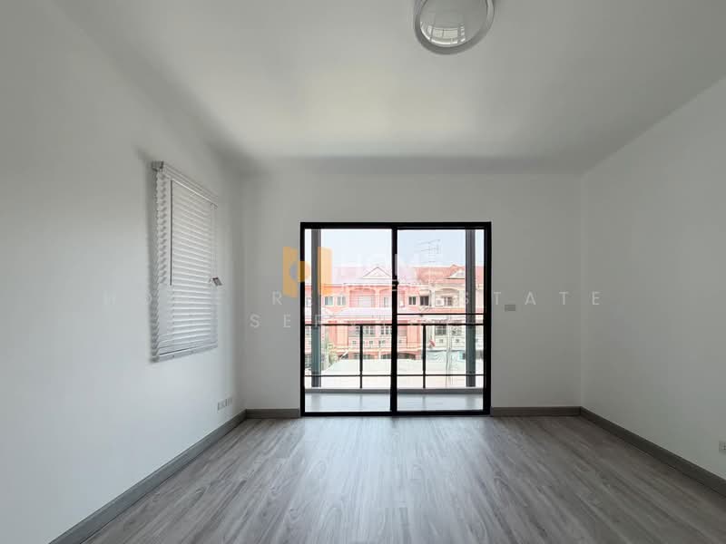 Town Avenue Rama 2 Soi 30, Bangkok, Rama 2, Soi 30, Bangmot, Chom Thong, Bangkok, 3 Bedrooms, 170 sqm, Townhouse For Sale, by HOME Real Estate Service, 500267370 - DDproperty.com
