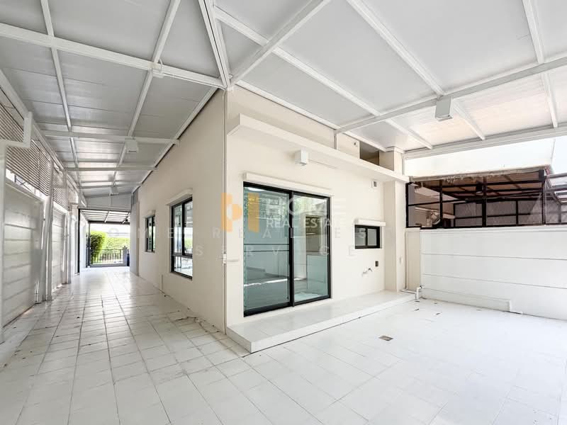 Town Avenue Rama 2 Soi 30, Bangkok, Rama 2, Soi 30, Bangmot, Chom Thong, Bangkok, 3 Bedrooms, 170 sqm, Townhouse For Sale, by HOME Real Estate Service, 500267370 - DDproperty.com