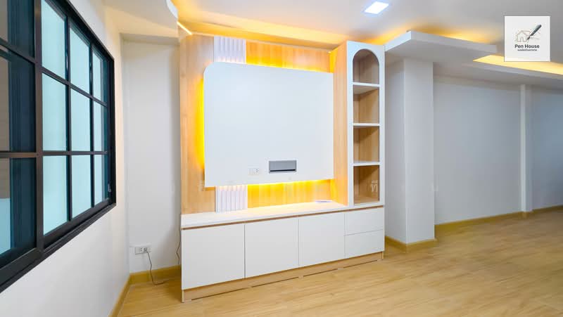 Baan Kritsana Romklao, Bangkok, Romklao Road, Min Buri, Min Buri, Bangkok, 2 Bedrooms, 16 sqm, Townhouse For Sale, by เพ็ญศิริ ตุ้มเทียน, 500267373 - DDproperty.com