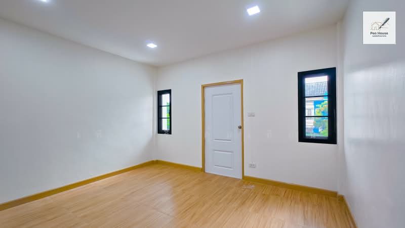 Baan Kritsana Romklao, Bangkok, Romklao Road, Min Buri, Min Buri, Bangkok, 2 Bedrooms, 16 sqm, Townhouse For Sale, by เพ็ญศิริ ตุ้มเทียน, 500267373 - DDproperty.com