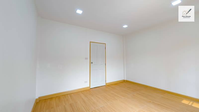 Baan Kritsana Romklao, Bangkok, Romklao Road, Min Buri, Min Buri, Bangkok, 2 Bedrooms, 16 sqm, Townhouse For Sale, by เพ็ญศิริ ตุ้มเทียน, 500267373 - DDproperty.com