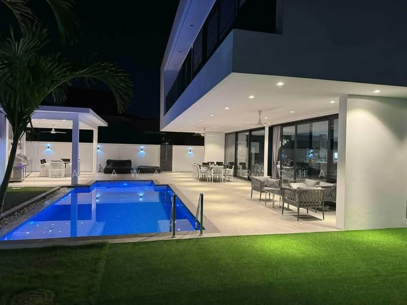6-BR Villa, Chon Buri (Pattaya), Nong Pru, Bang Lamung (Pattaya), Chon Buri (Pattaya), 6 Bedrooms, 750 sqm, Villa For Sale, by Tanawan Surichai, 500267375 - DDproperty.com