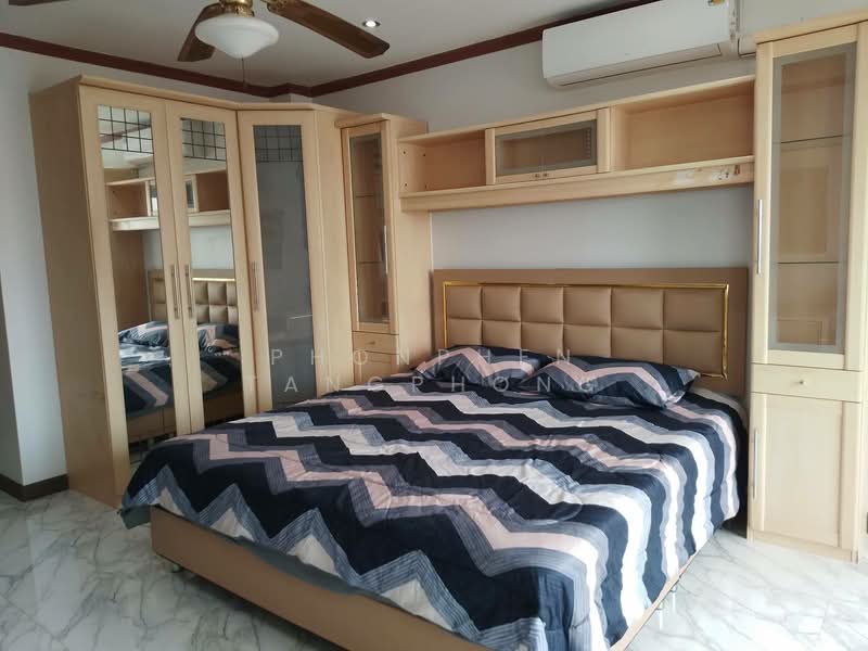 View Talay 1 Jomtien, Chon Buri (Pattaya), Pattaya City, Nong Pru, Bang Lamung (Pattaya), Chon Buri (Pattaya), Studio, 32 sqm, Condo For Sale, by Phonphen Tangphong, 500267379 - DDproperty.com