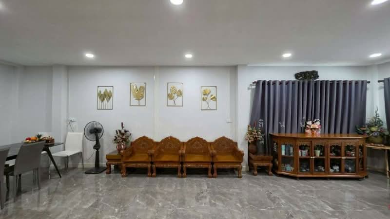 Centro Sathorn-Kallapapruek : เซนโทร สาทร-กัลปพฤกษ์, กรุงเทพ, ถนน บางแค, บางแค, บางแค, กรุงเทพ, 300 ตร.ม., บ้านเดี่ยว ขาย, โดย คุณ พลอยวาลินน์ (วาลินน์), 500267391 - DDproperty.com