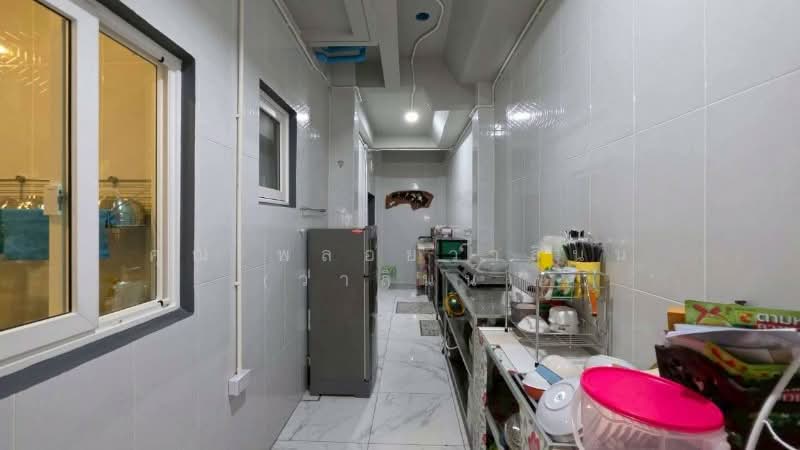 Centro Sathorn-Kallapapruek, Bangkok, Bang Khae Road, Bang Khae, Bang Khae, Bangkok, 4 Bedrooms, 300 sqm, Single Detached House For Sale, by คุณ พลอยวาลินน์ (วาลินน์), 500267391 - DDproperty.com