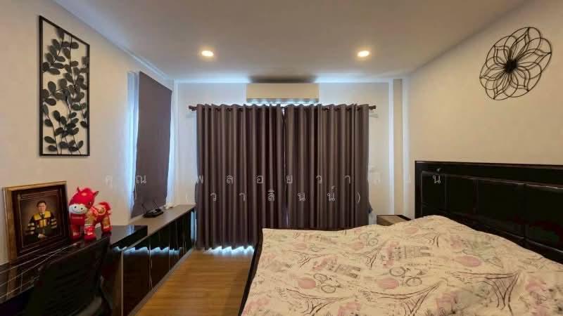 Centro Sathorn-Kallapapruek, Bangkok, Bang Khae Road, Bang Khae, Bang Khae, Bangkok, 4 Bedrooms, 300 sqm, Single Detached House For Sale, by คุณ พลอยวาลินน์ (วาลินน์), 500267391 - DDproperty.com