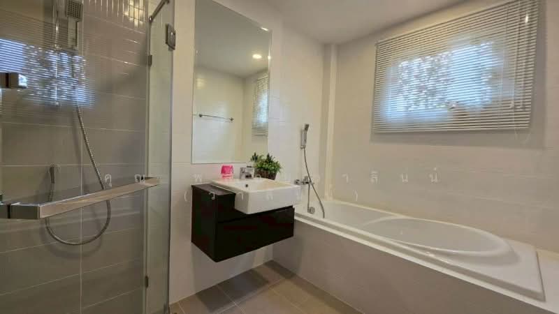 Centro Sathorn-Kallapapruek, Bangkok, Bang Khae Road, Bang Khae, Bang Khae, Bangkok, 4 Bedrooms, 300 sqm, Single Detached House For Sale, by คุณ พลอยวาลินน์ (วาลินน์), 500267391 - DDproperty.com