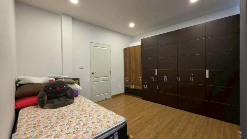Centro Sathorn-Kallapapruek, Bangkok, Bang Khae Road, Bang Khae, Bang Khae, Bangkok, 4 Bedrooms, 300 sqm, Single Detached House For Sale, by คุณ พลอยวาลินน์ (วาลินน์), 500267391 - DDproperty.com