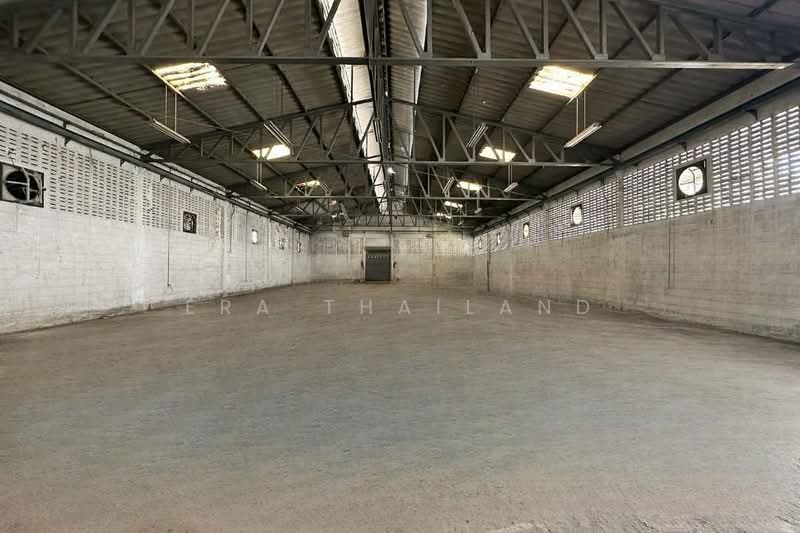 ขายที่ดินพร้อมสิ่งปลูกสร้าง ในซอยเพชรเกษม 41, กรุงเทพ, บางแค, บางแค, กรุงเทพ, 3,180 ตร.ม., ที่ดิน ขาย, โดย ERA Thailand, 500267421 - DDproperty.com