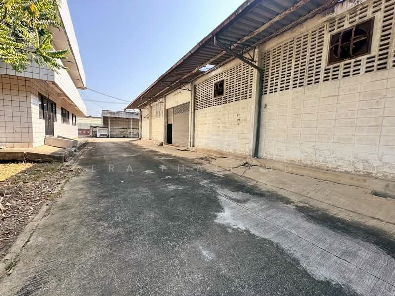 ขายที่ดินพร้อมสิ่งปลูกสร้าง ในซอยเพชรเกษม 41, Bangkok, Bang Khae, Bang Khae, Bangkok, , 3,180 sqm, Land For Sale, by ERA Thailand, 500267421 - DDproperty.com