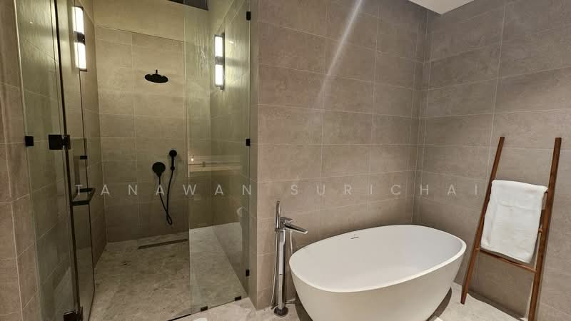 10-BR Villa, Chon Buri (Pattaya), Na Kloe, Bang Lamung (Pattaya), Chon Buri (Pattaya), 10+ Bedrooms, 2,316 sqm, Villa For Sale, by Tanawan Surichai, 500267424 - DDproperty.com