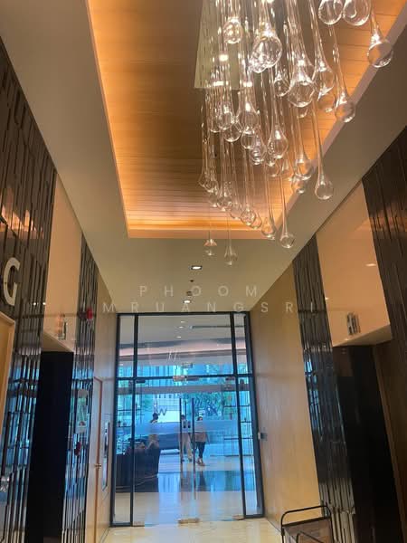 Sky Walk Residences, Bangkok, 1599 Sukhumvit Road, Phra Kanong Nua, Watthana, Bangkok, 2 Bedrooms, 60 sqm, Condo For Rent, by Phoom Imruangsri, 500267431 - DDproperty.com