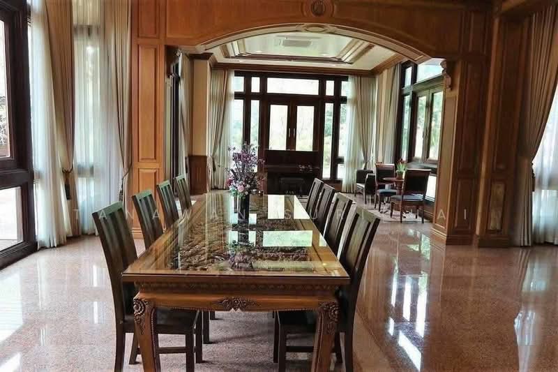 5-BR House, Chon Buri (Pattaya), Nong - Kham, Si Racha, Chon Buri (Pattaya), 5 Bedrooms, 6,264 sqm, Single Detached House For Sale, by Tanawan Surichai, 500267439 - DDproperty.com