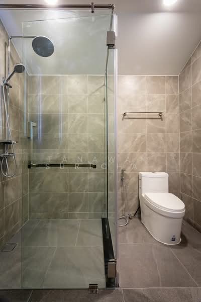 4-BR House, Chon Buri (Pattaya), Poong, Bang Lamung (Pattaya), Chon Buri (Pattaya), 4 Bedrooms, 474 sqm, Single Detached House For Sale, by Tanawan Surichai, 500267455 - DDproperty.com