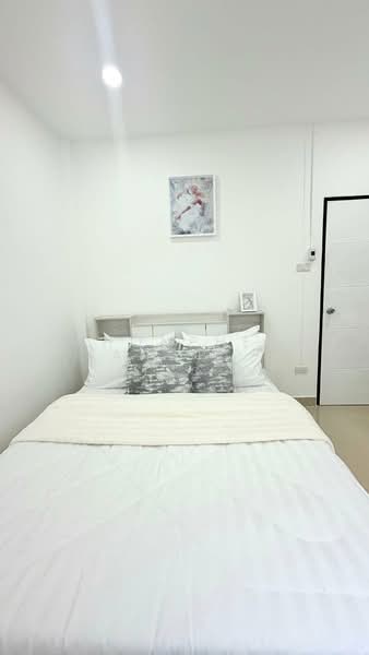 undefined, Chon Buri (Pattaya), Nong Pru, Bang Lamung (Pattaya), Chon Buri (Pattaya), 2 Bedrooms, 93 sqm, Single Detached House For Sale, by Phonphen Tangphong, 500267467 - DDproperty.com