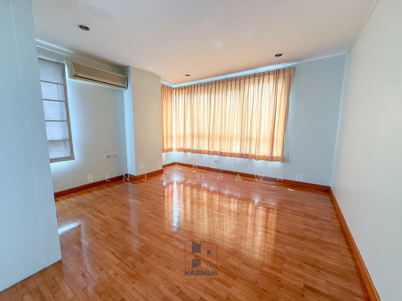 Baan Siri Sathorn Suanplu, Bangkok, 33 Nanglinchi, Thung Maha Mek, Sathon, Bangkok, 3 Bedrooms, 108 sqm, Condo For Sale, by Keerati Benjasupawan, 500267480 - DDproperty.com