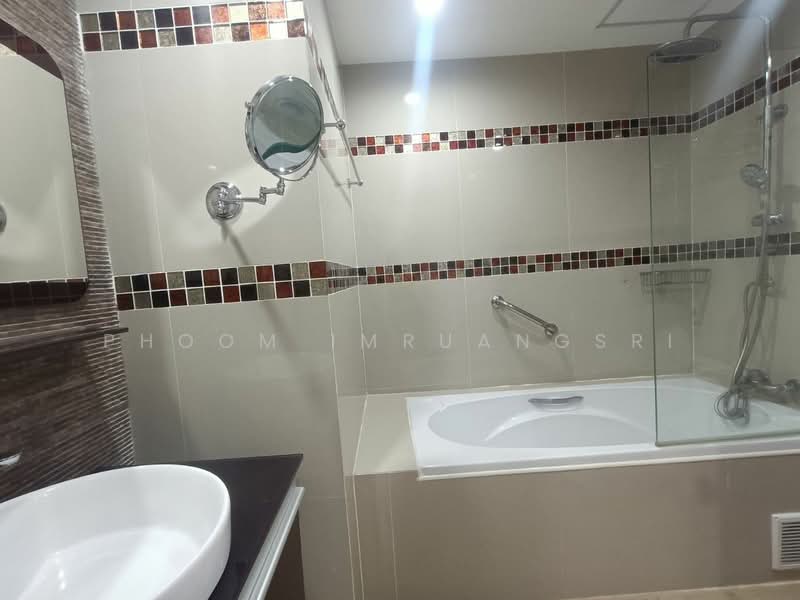 Witthayu Complex, Bangkok, 1673 New Petchaburi Road, Makkasan, Ratchathewi, Bangkok, 2 Bedrooms, 95 sqm, Condo For Rent, by Phoom Imruangsri, 500267499 - DDproperty.com